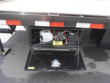 New 2027 PJ Trailers 32' Gooseneck Flatbed Trailer