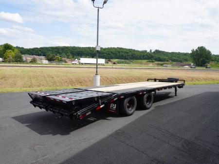 New 2027 PJ Trailers 102"x25' Deckover Trailer