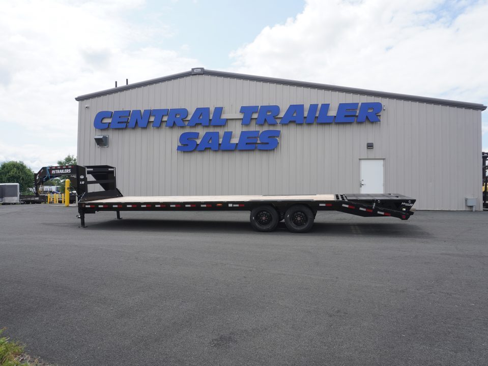 New 2027 PJ Trailers LQ 30ft Gooseneck Bodies