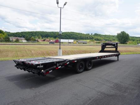 New 2027 PJ Trailers LQ 30ft Gooseneck Bodies