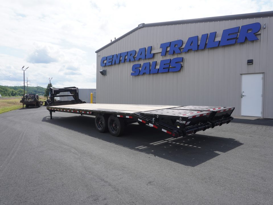 New 2027 PJ Trailers LQ 32ft Gooseneck Bodies