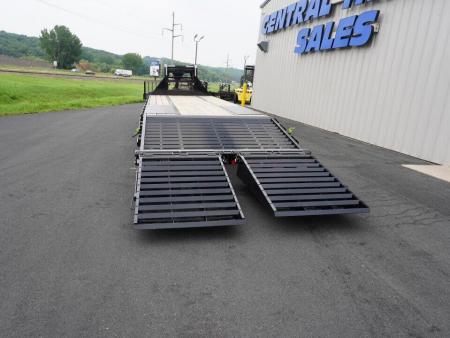 New 2026 Load Trail 30ft Gooseneck Deckover Flatbed Trailer