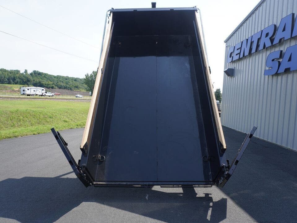 New 2027 Diamond C Trailers LPT208 81"x14' Dump Trailer