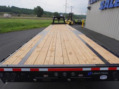 New 2027 Load Trail 102"x40' Low-Pro Gooseneck Deckover Trailer