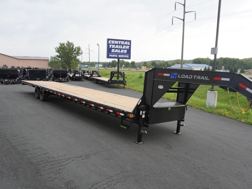 New 2027 Load Trail 102"x40' Low-Pro Gooseneck Deckover Trailer