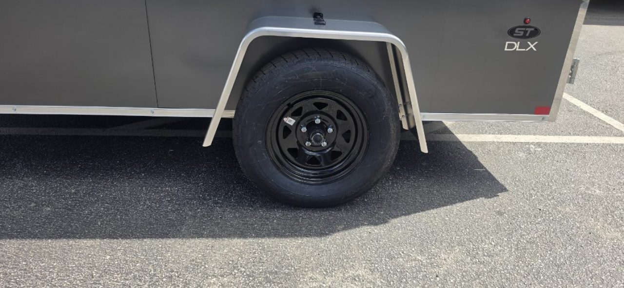 New 5 x 10 Look ST DLX Cargo 3k***FIT IN A GARAGE