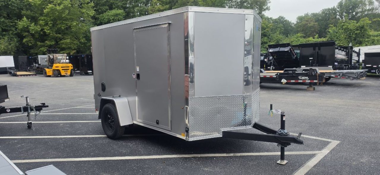 New 6 x 10 Look ST DLX Cargo 3k****FITS IN A GARAGE