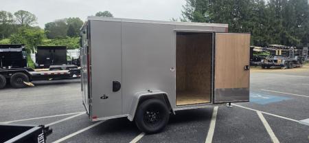 New 6 x 10 Look ST DLX Cargo 3k****FITS IN A GARAGE