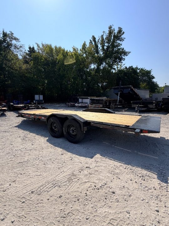 New 2027 Diamond C Trailers 23K HDT 210 Package 22'X82" Equipment Trailer