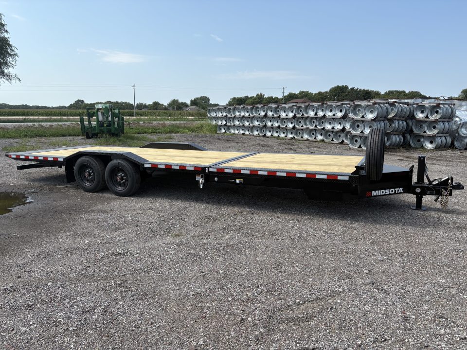 New 2027 Midsota TBWB26-176 Tilt Trailer