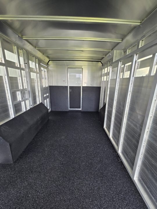 New 2027 Merhow Trailers Lone Star Horse Trailer