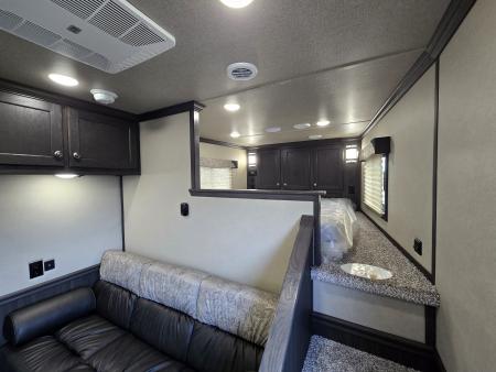 New 2027 Merhow Trailers Lone Star Horse Trailer