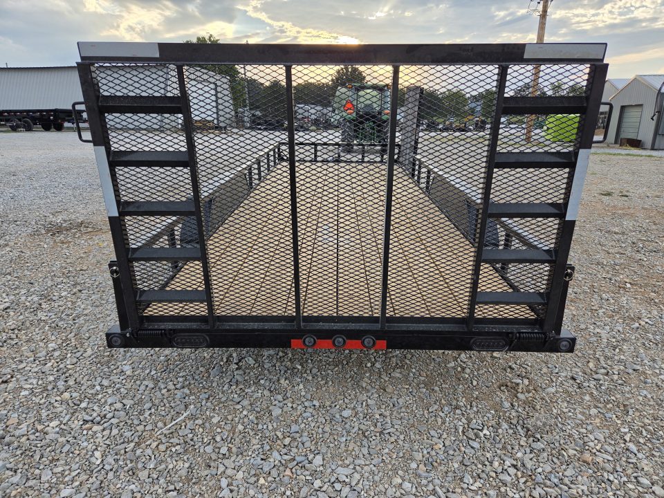 New 2026 Load Trail 83X20 TANDEM 7K TUBE TOP UTILITY W/SIDE GATE & 4' REAR GATE