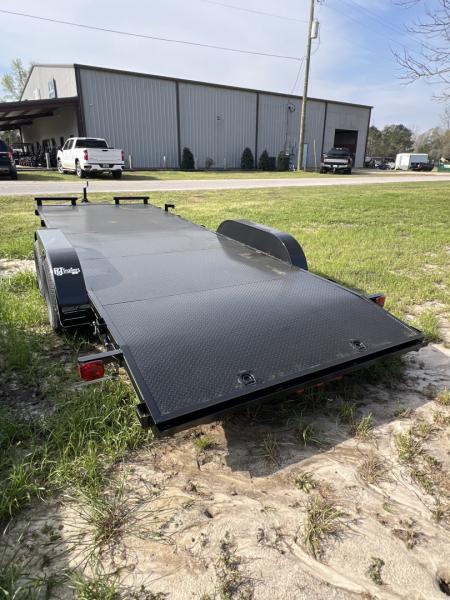 New 2026 P & T Trailers 82X20SSCH Car Hauler