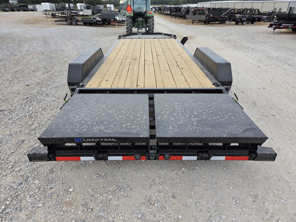 New 2027 Load Trail 83X20 TANDEM 14K EQUIPMENT HAULER W/MAX RAMPS & FULL TONGUE MAX BOX