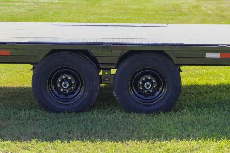 New 2027 8.5X40 PJ Gooseneck Equipment Trailer