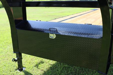 New 2027 8.5X40 PJ Gooseneck Equipment Trailer