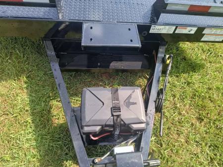 New 2026 Hawke Trailers 20' Power Tilt Equipment Trailer