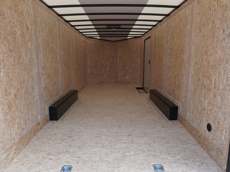 New 2027 Discovery Trailers ET 8.5x20ft Enclosed Trailer