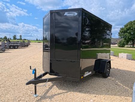 New 2027 Formula Trailers 6' x 10' x 6'6  Traverse Flat Top V-Nose Cargo / Enclosed Trailer