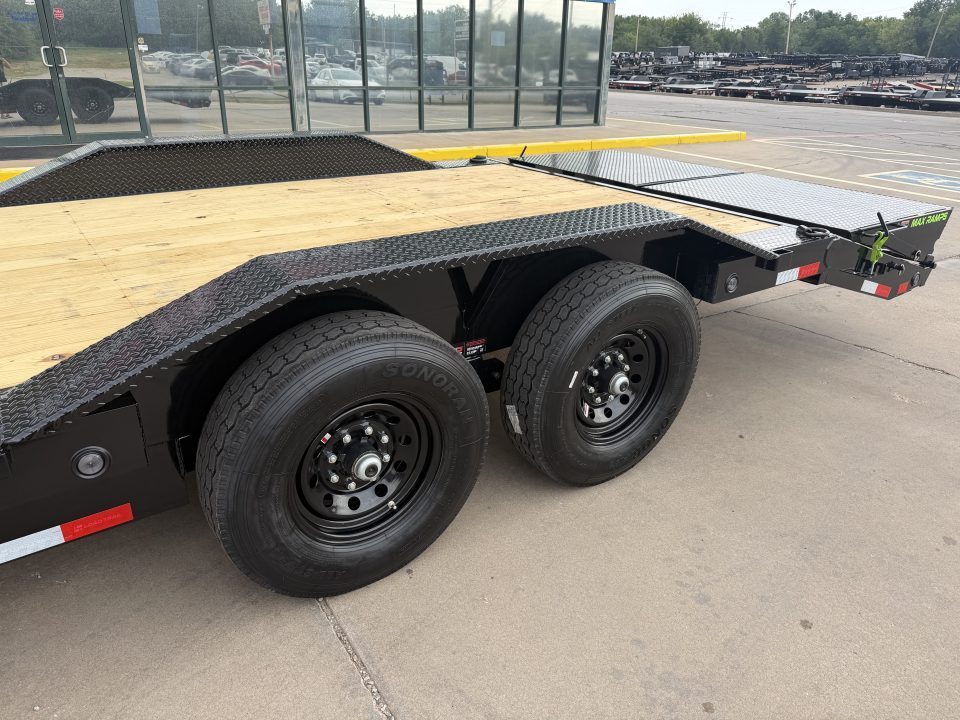 New #393730 2027 LOAD TRAIL CH 24 X 102 TANDEM AXLE 14K EQUIPMENT HAULER W/ MAX RAMPS & 14 PLY TIRES