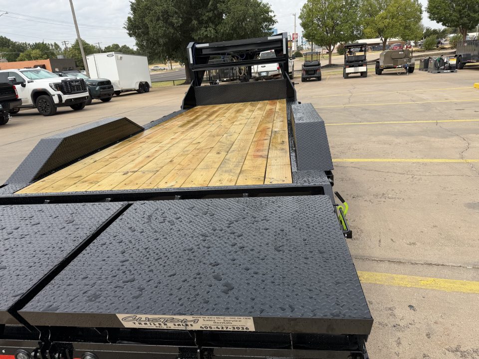 New #393585 2027 LOAD TRAIL GC 22 X 102 14K GOOSENECK EQUIPMENT HAULER W/ MAX RAMPS