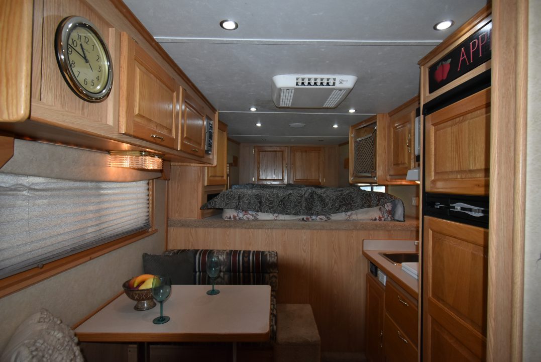 Used 2003 Jamco Series 2000 Horse Trailer