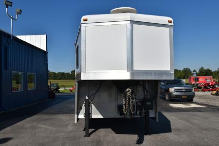Used 2003 Jamco Series 2000 Horse Trailer
