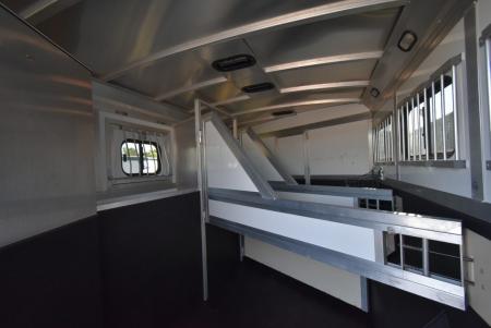 Used 2003 Jamco Series 2000 Horse Trailer