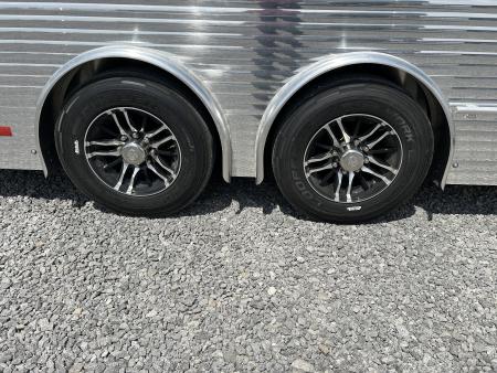 New 2027 Sundowner Rancher Express 2725