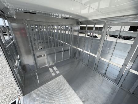 New 2027 Sundowner Rancher Express 2725
