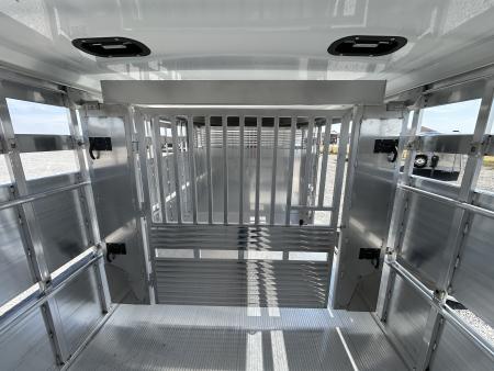 New 2027 Sundowner Rancher Express 2725