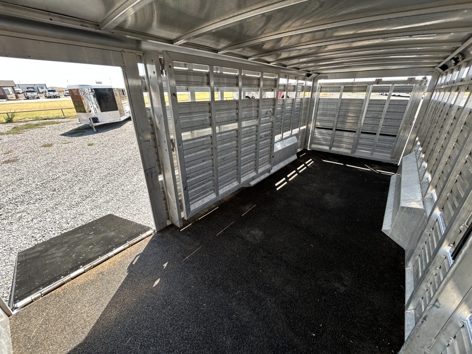 Used 2017 Exiss Trailers 8024 Stock / Stock Combo Trailer