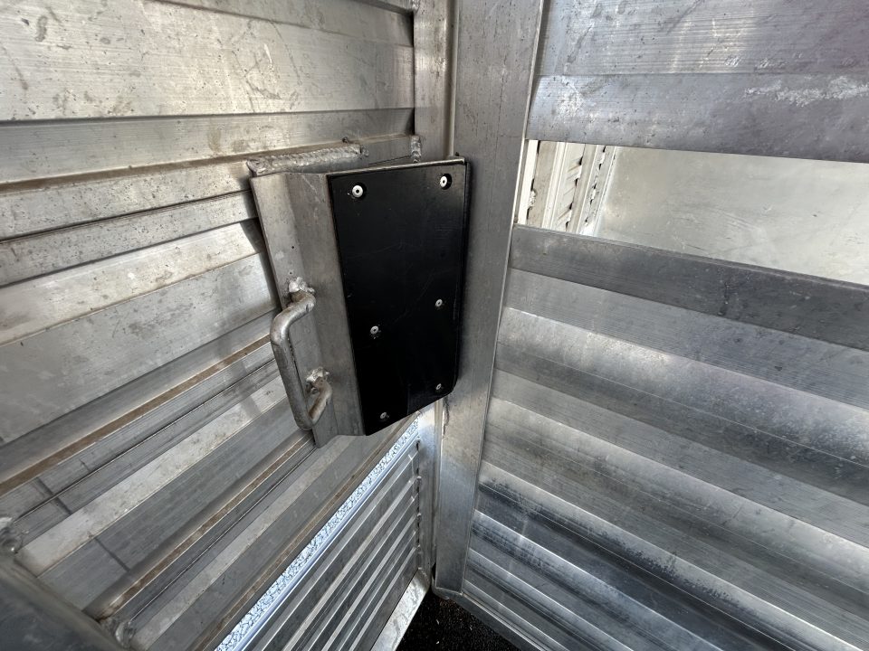 Used 2017 Exiss Trailers 8024 Stock / Stock Combo Trailer