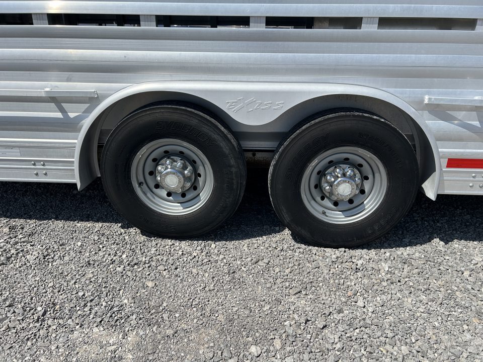 Used 2017 Exiss Trailers 8024 Stock / Stock Combo Trailer