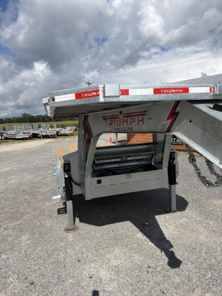 New 2027 Triumph Trailers GDTGN-TA102X32-12K Gooseneck Bodies