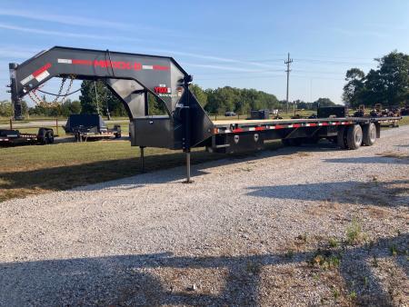 New 2027 MAXX-D 102x36 TANDEM 25.9K GN HYDROTAIL W/ STEEL RUNNERS, HYDROJACKS, DISC BRAKES & WIRELESS REMOTE Flatbed Trailer