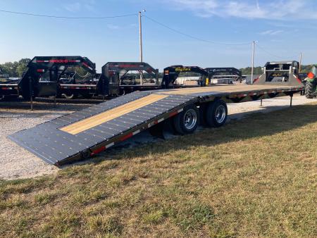New 2027 MAXX-D 102x36 TANDEM 25.9K GN HYDROTAIL W/ STEEL RUNNERS, HYDROJACKS, DISC BRAKES & WIRELESS REMOTE Flatbed Trailer