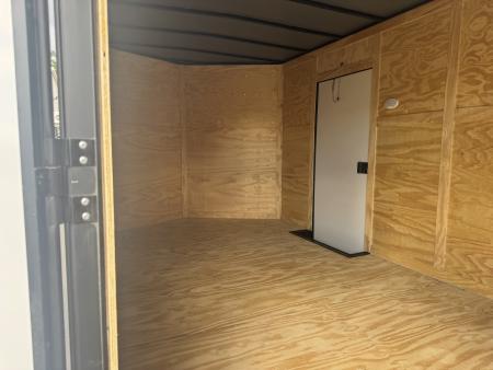 New 2026 Maximum Cargo Trailers 8.5X24 TA3 Cargo / Enclosed Trailer *SILVER W/ BLK