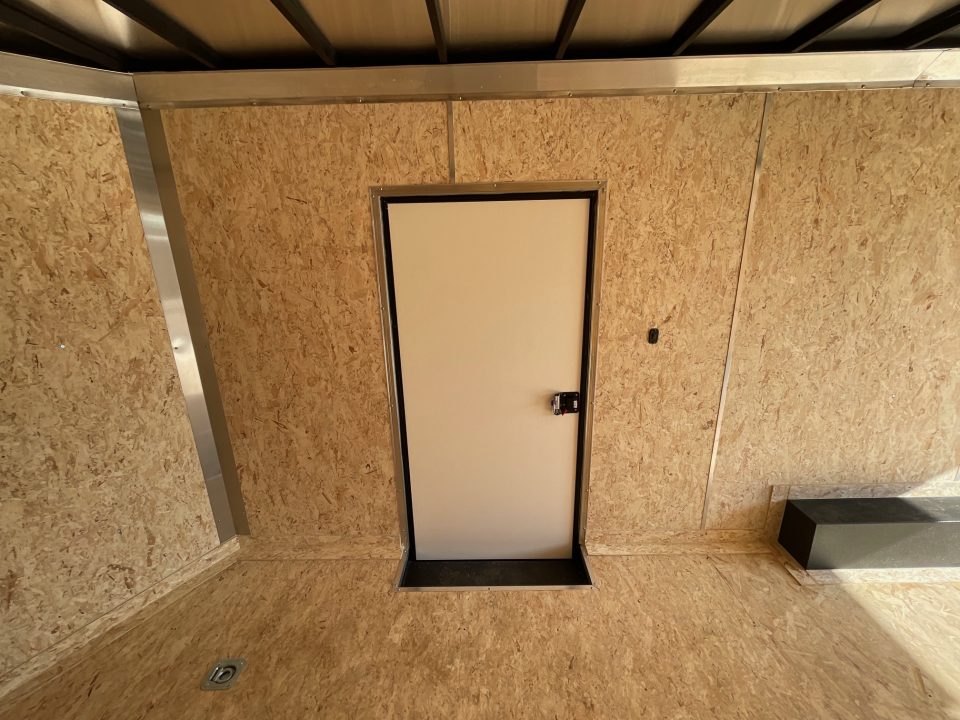 New 2027 8.5X20 Formula Trailers Formula Cargo / Enclosed Trailer