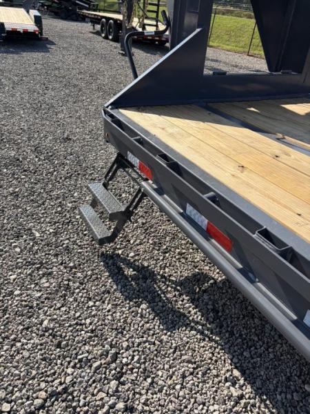 New 2027 Triple Crown Heavy Duty 40' Gooseneck Equipment Trailer, 27,900K GVWR, Mega Ramps, Spare