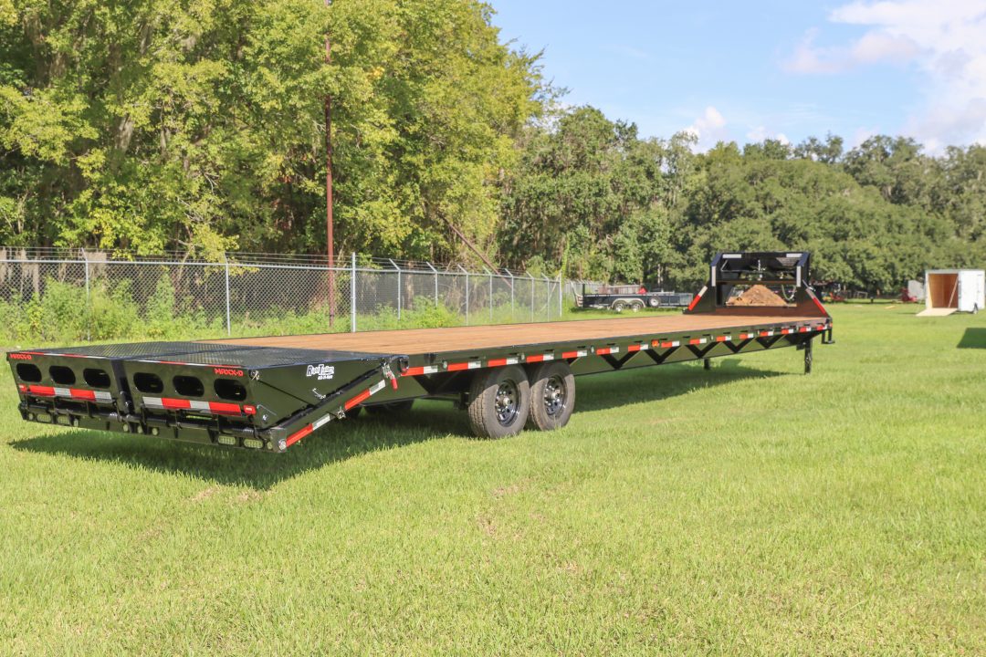 New 2027 8.5X40 MAXX-D GOOSENECK EQUIPMENT TRAILER