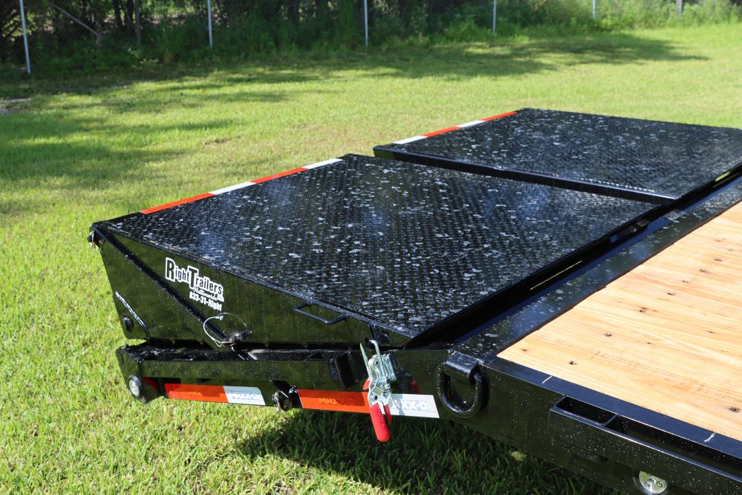 New 2027 8.5X20 MAXX-D EQUIPMENT TRAILER
