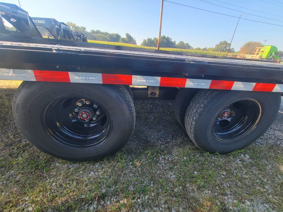 2027 Sure-Trac photo 2
