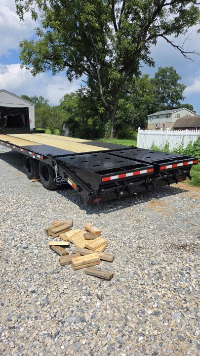 New 2027 Cam Superline GN8.5X25 HD DECKOVER Gooseneck Bodies