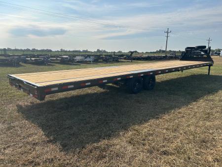 New 2027 Big Tex 102x40 Tandem 17.5K GN Straight Deck w/ Slide In Ramps