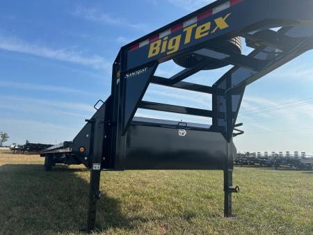 New 2027 Big Tex 102x40 Tandem 17.5K GN Straight Deck w/ Slide In Ramps