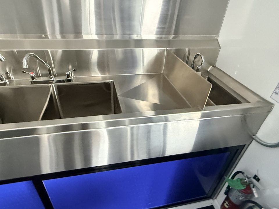 New 2026 Other 8.5X20 BBQ (FULLY EQUIPPED W/FIRE SUPRESSION) CONCESSION TRAILER Concession