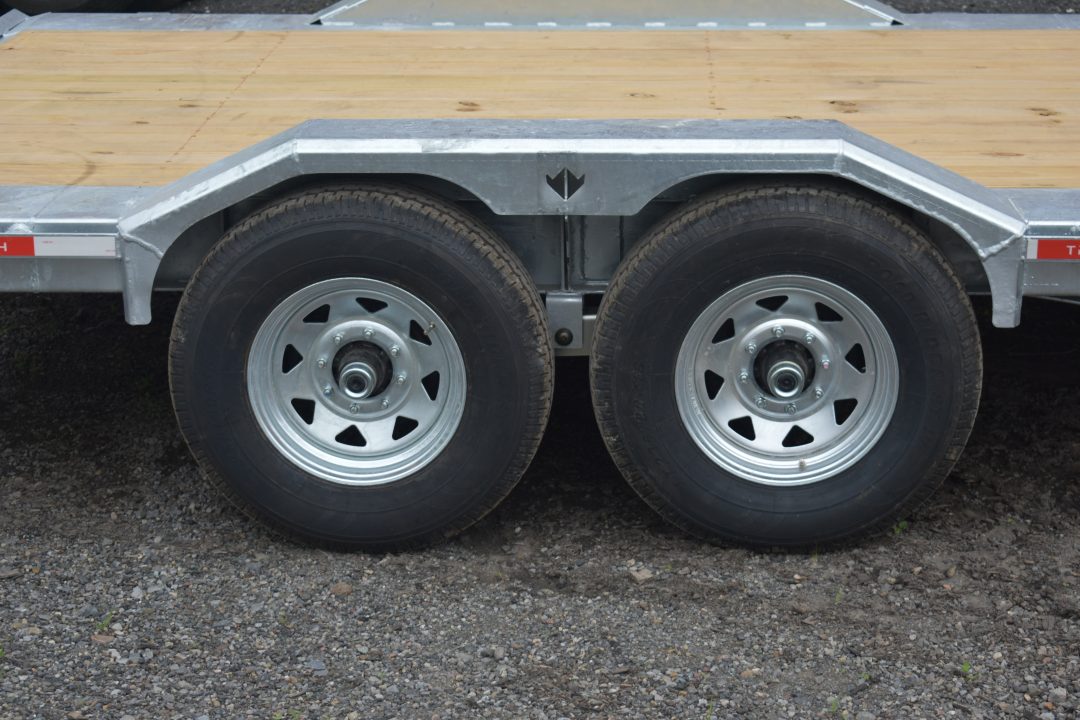 New 2026 Triumph Trailers GBC014-TA02X20​ Car Hauler