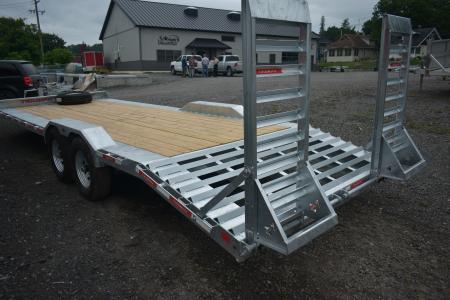 New 2026 Triumph Trailers GBC014-TA02X20​ Car Hauler